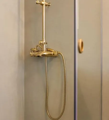 Det Lille Rode Huset Ved Floibanen Bergen